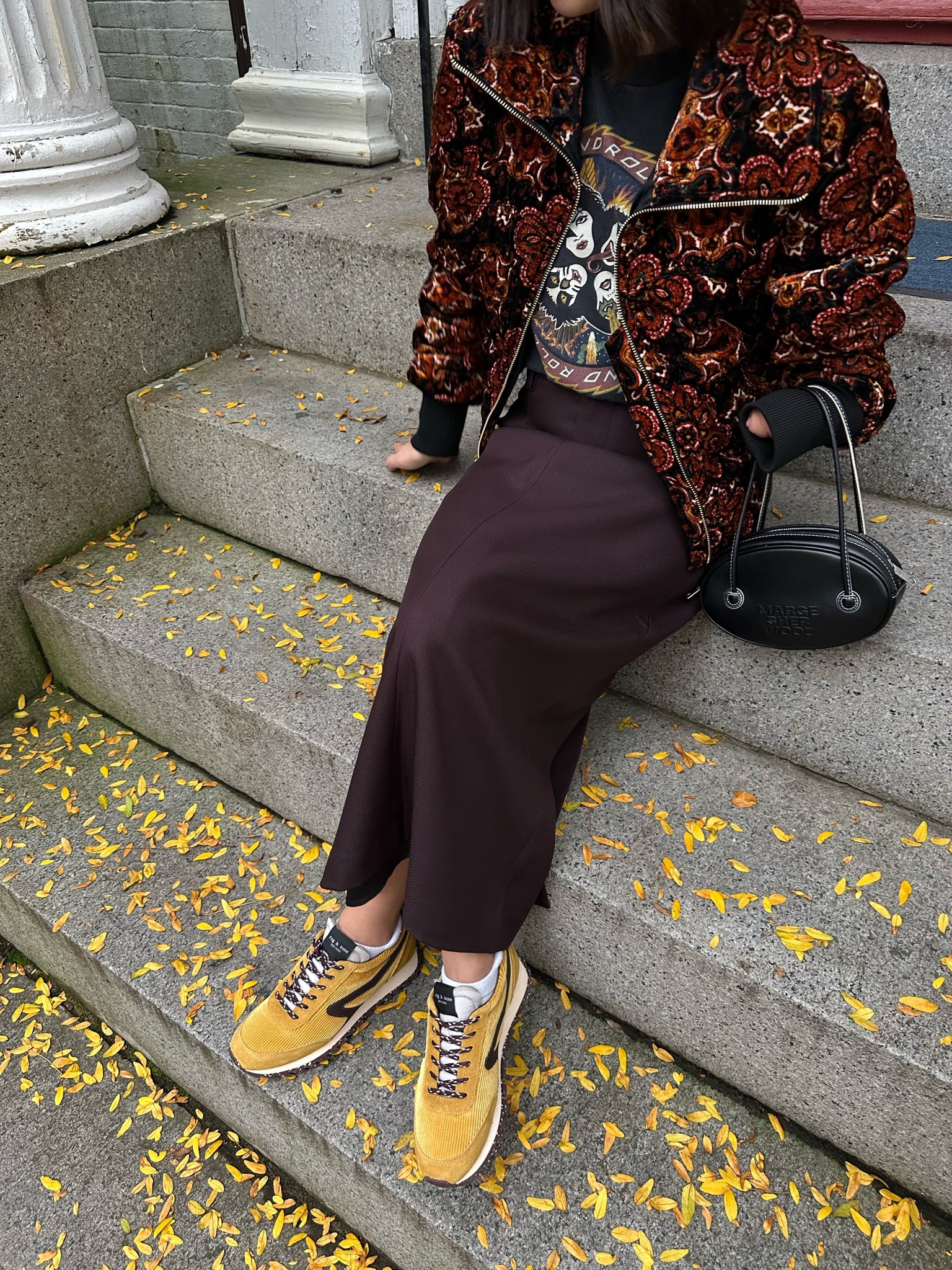 Isn’t this the most fall picture ever??

Fall outfit | fall shoes | work outfit | 

#LTKSeasonal #LTKstyletip #LTKshoecrush