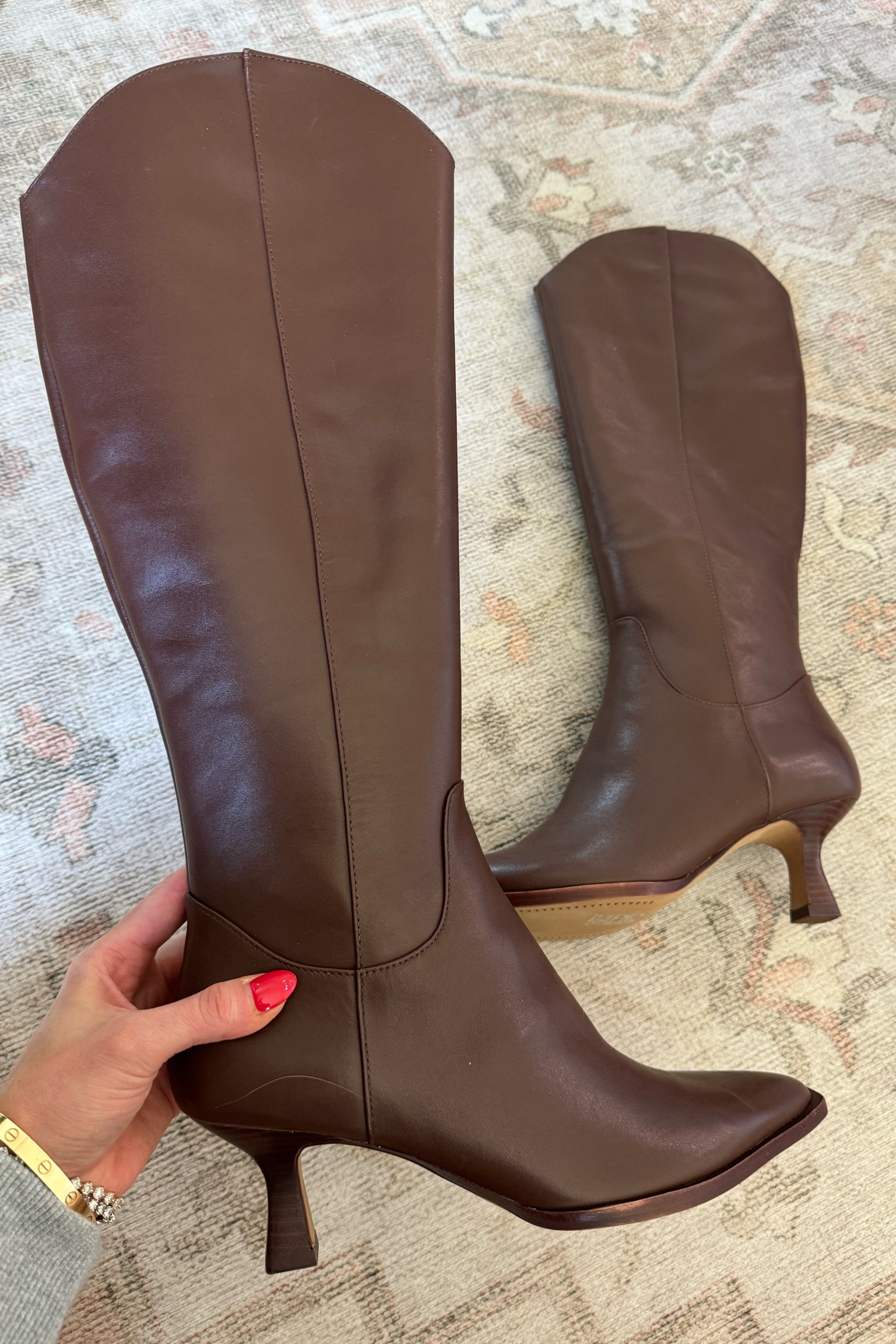Love these dolce vita boots! Bought all three colors 😍 true to size!! 

Nsale
Nordstrom sale 
Nordstrom anniversary sale 

#LTKxNSale #LTKSummerSales #LTKSaleAlert
