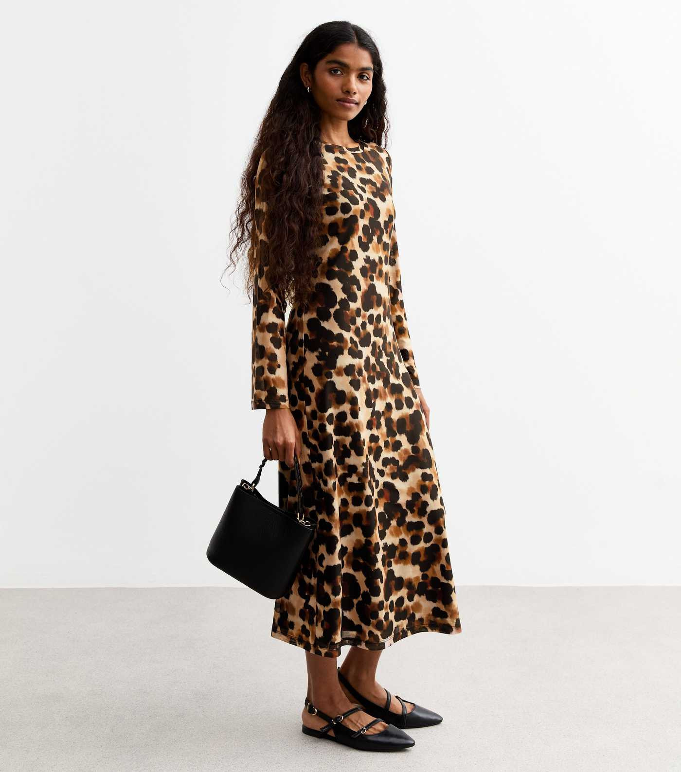 Petite Brown Leopard Print Midi Dress | New Look | New Look (UK)