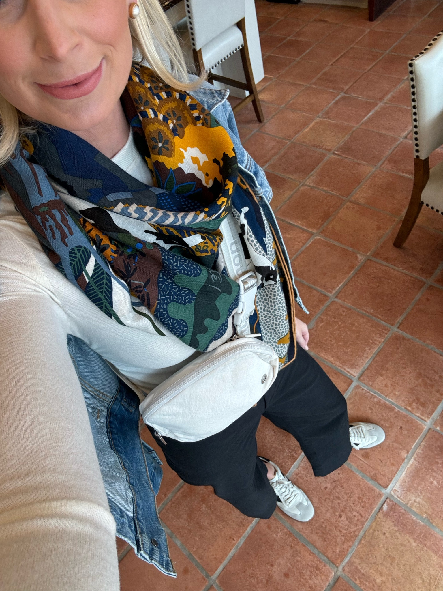 Yesterday’s look for playing a round of holes at The Hay! Wearing a small in the top, 4 in the pants and a medium in the leather jacket. Scarf is Hermes! 

#LTKItBag #LTKStyleTip #LTKShoeCrush