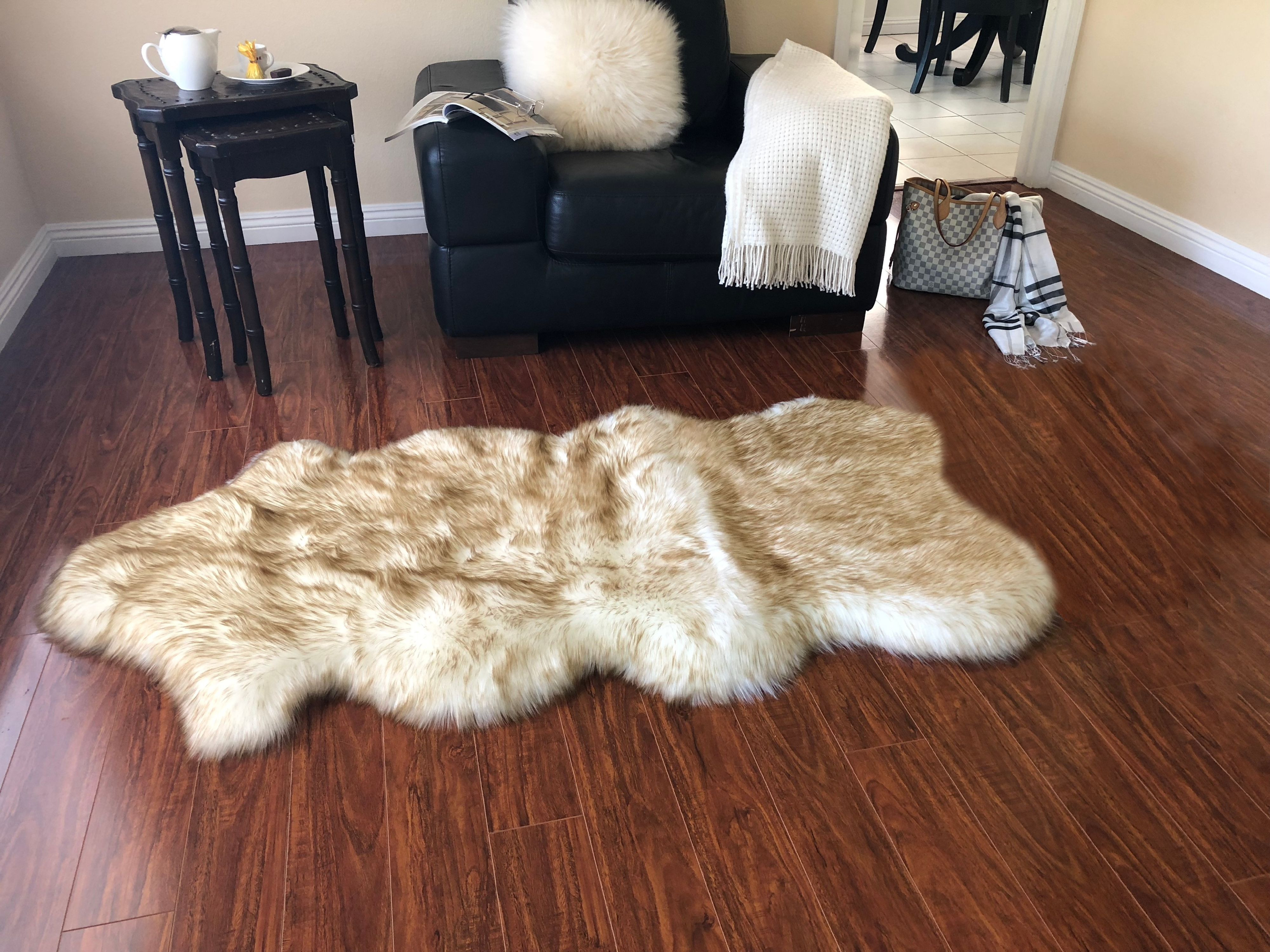 Lambzy FAUX Free Shape Sheepskin (Single and a Half Pelt) White with Brown Tips - Walmart.com | Walmart (US)