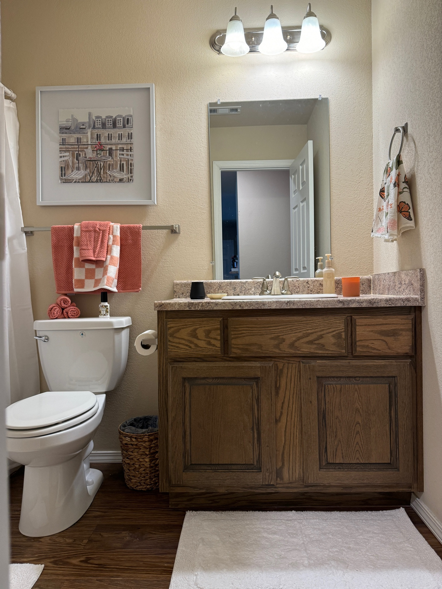 guest bathroom 🛁🫧🧡

#LTKhome