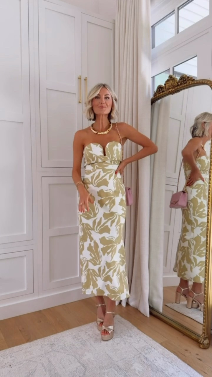 Looking for a dress for an upcoming wedding or event? I’ve got you covered with these finds 👏🏼

Loverly Grey, Tuckernuck, wedding guest dress, event dress

#LTKootd #LTKSeasonal #LTKWedding