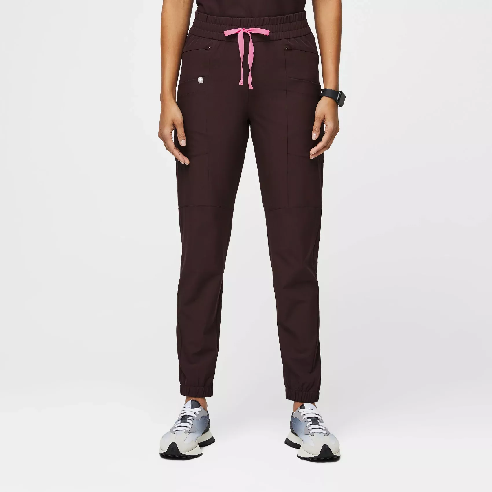 FIGS I am begging for scrub pants meant for curvy girls 🙏#figs #figs, Fabletics Scrubs