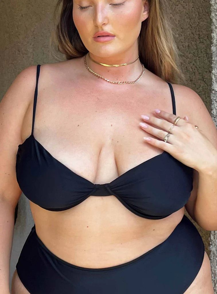 Avani Bikini Top Black Curve | Princess Polly US