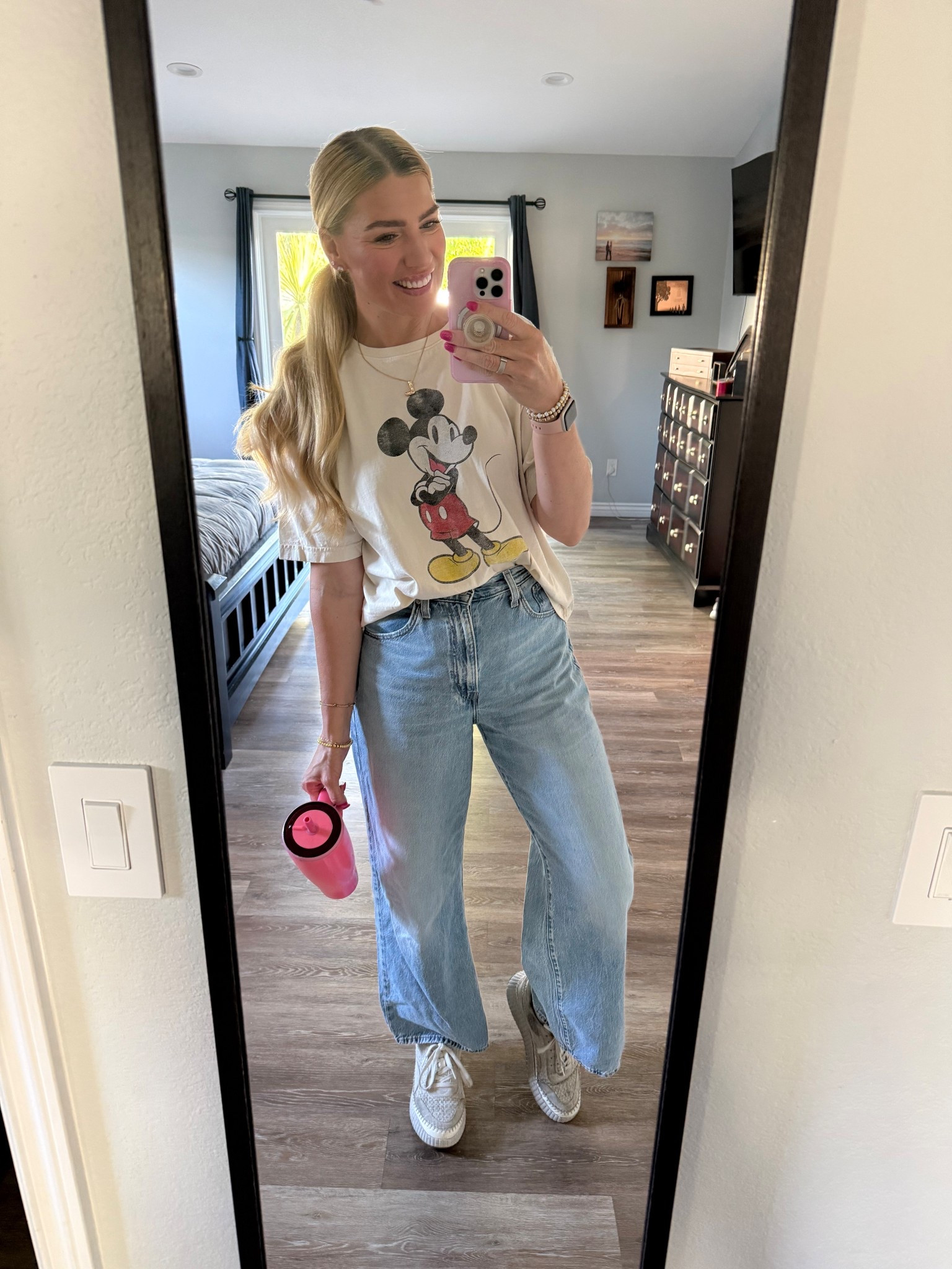 Casual Mickey outfit 