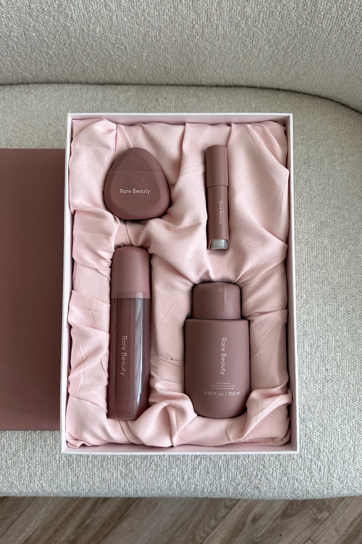 Rare beauty new in…obsessed with the packaging 🤌🏼

#LTKeurope #LTKbeauty #LTKMostLoved