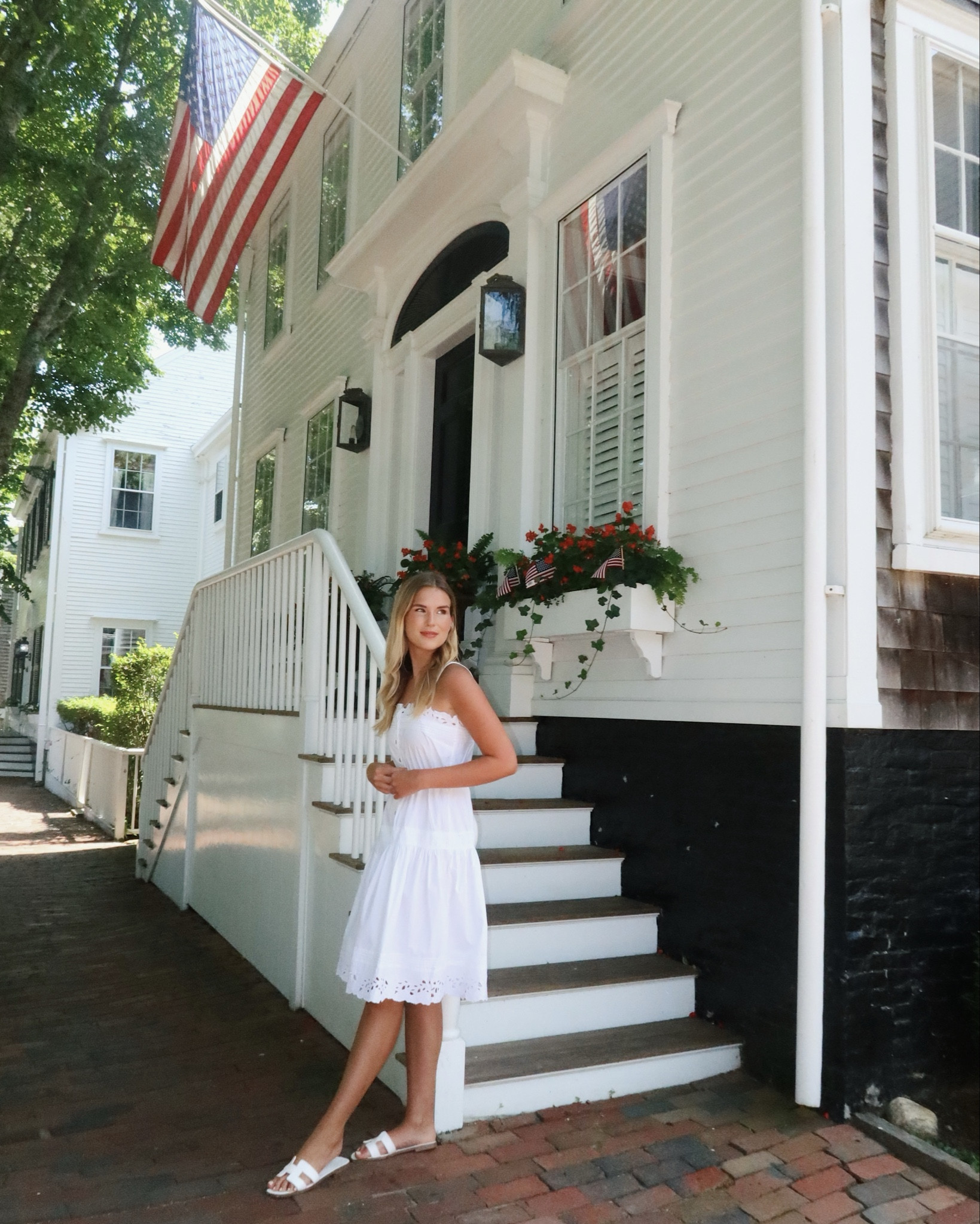 White cotton summer dress!

Wearing size XS

#whitedress #nantucketdress #newenglandsummer #coastalgranddaughter #countryconcertoutfit #vacationdress

#LTKStyleTip #LTKTravel #LTKSeasonal