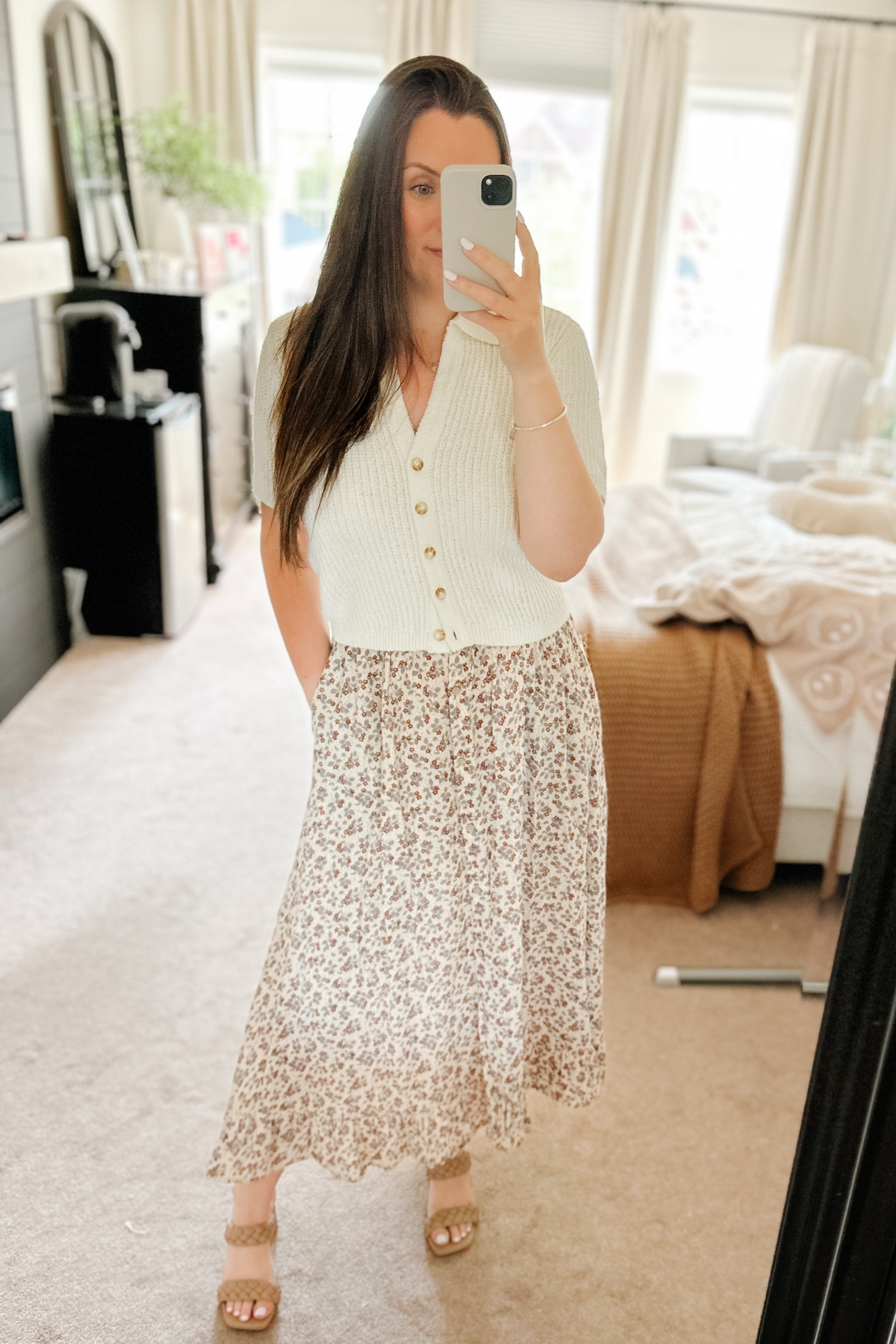 Day 11 - 30 Days of Midsize Spring Breastfeeding-Friendly Outfits


Rylee + Cru skirt (M)
Abercrombie crochet polo shirt (S)
#SpringMomStyle #BreastfeedingOutfits #NursingFriendlyFashion #PostpartumLooks #LTKSpring #LTKMom #NursingOOTD #30DaysOfStyle




#LTKmidsize #LTKspring #LTKcanada