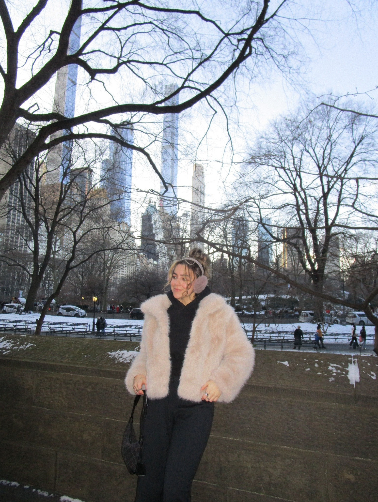 Perfect faux fur jacket! 

#LTKHoliday #LTKSeasonal #LTKGiftGuide