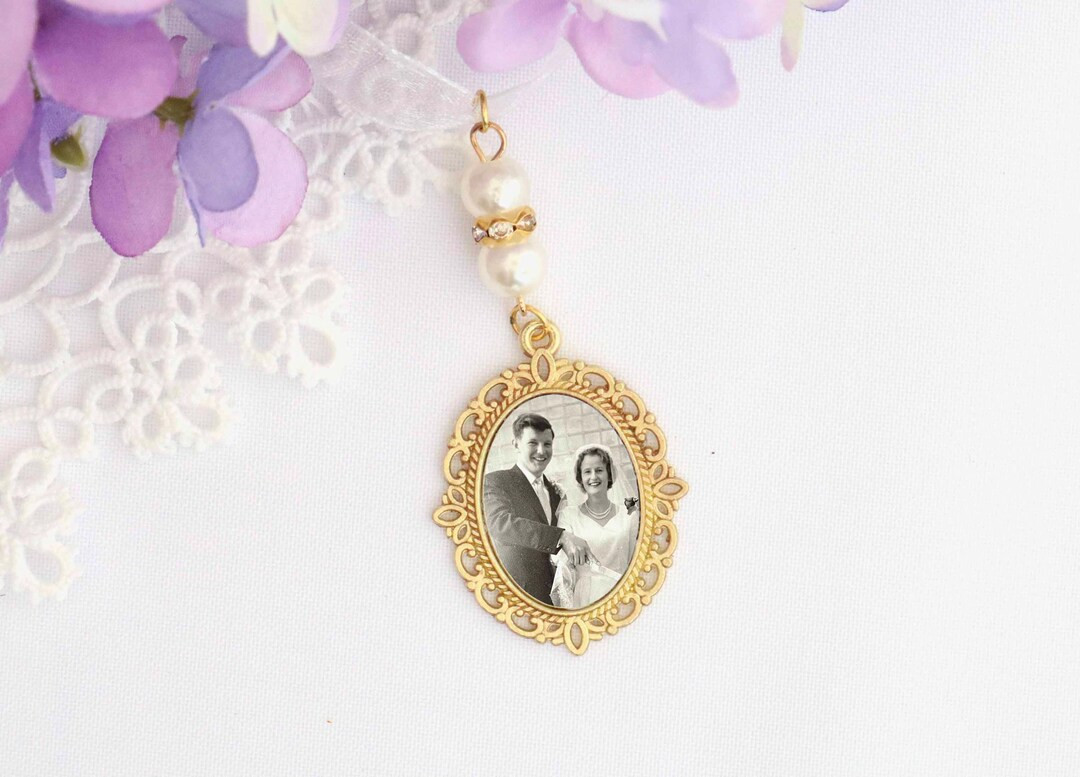 Memorial Bridal Bouquet Charm, Something Blue Bouquet Charms, Oval Wedding Memorial Keepsake, Flo... | Etsy (US)