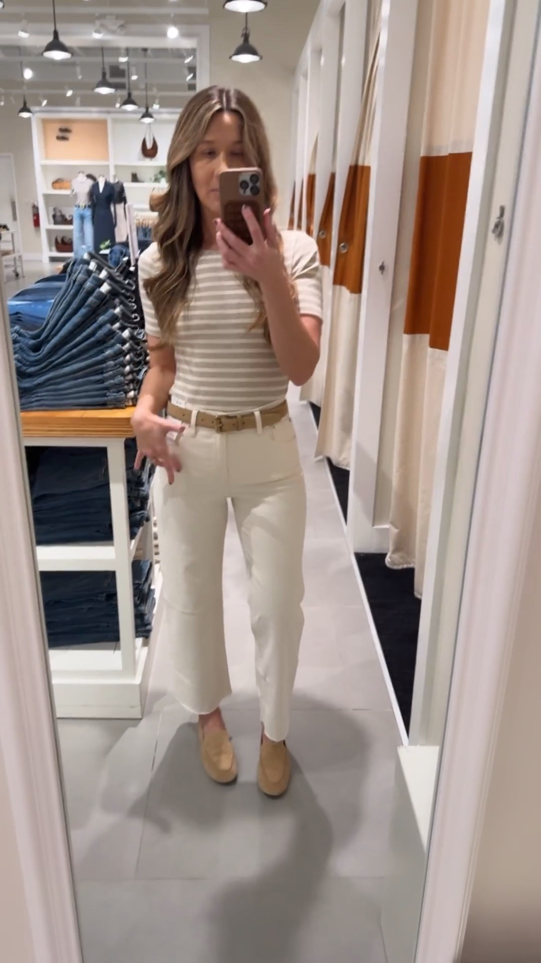 @Madewell chic spring outfit
Top medium
Jeans 26
Belt xs
Loafers 8

#LTKSeasonal #LTKover40 #LTKVideo