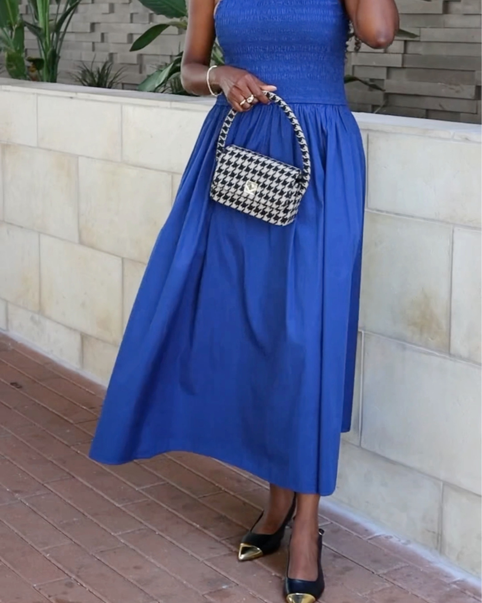 Summer Maxi Dresses
Some are currently on sale. 
My dress is true to size. Wearing a small. 

Summer Fashion, Summer Outfit, Summer Dress, Watch Now, 

June 27, 2025 

#LTKOver40 #LTKSeasonal #LTKSaleAlert