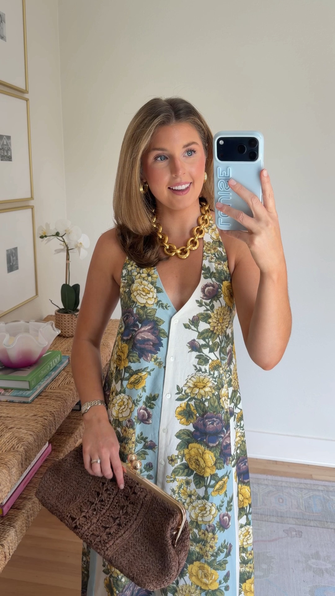 Summer date night outfit idea! Wearing a 2