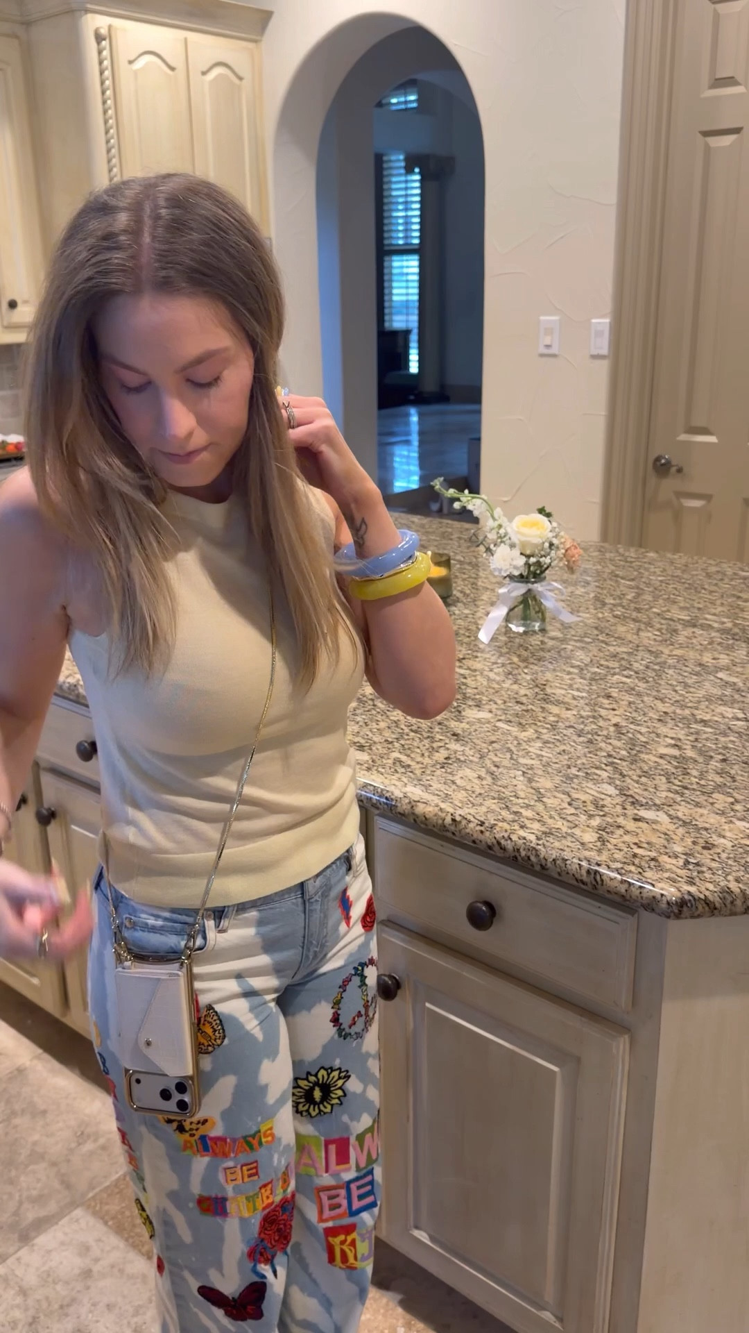 Obsessed with my @BANDOLIER crossbody phone case.

Hands-free for errands, tap to pay at checkout, and always within reach whether I'm dressed up or running around.



#LTKActive #LTKootd #LTKWorkwear
