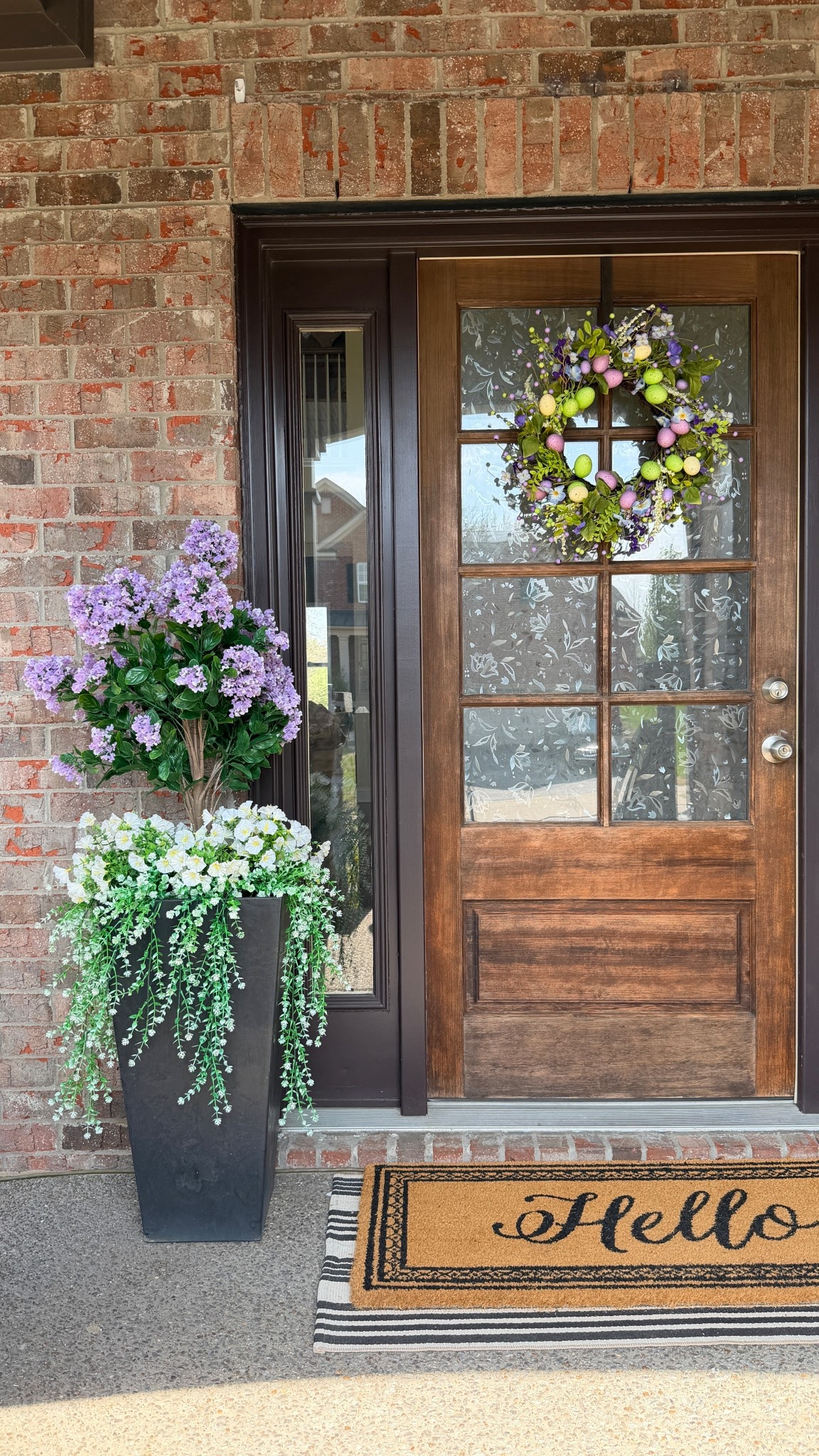 Spring porch decor | faux flowers | spring refresh | front door | spring entryway 

#LTKHome
