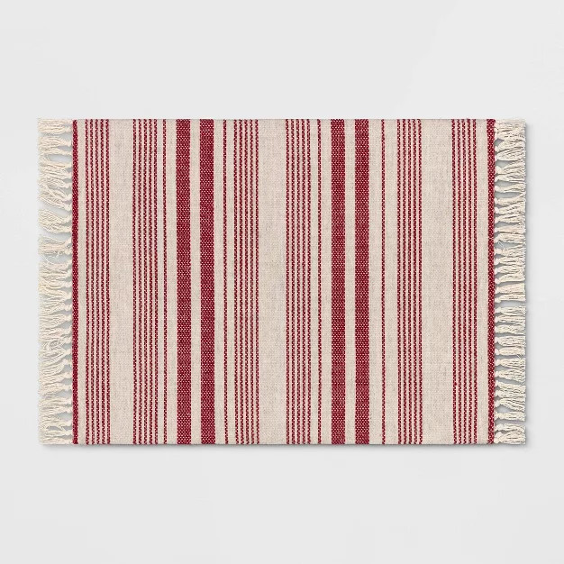 2'x3' Pet Tapestry with Fringes Woven Indoor/Outdoor Rug Red/Ivory - Threshold™ | Target