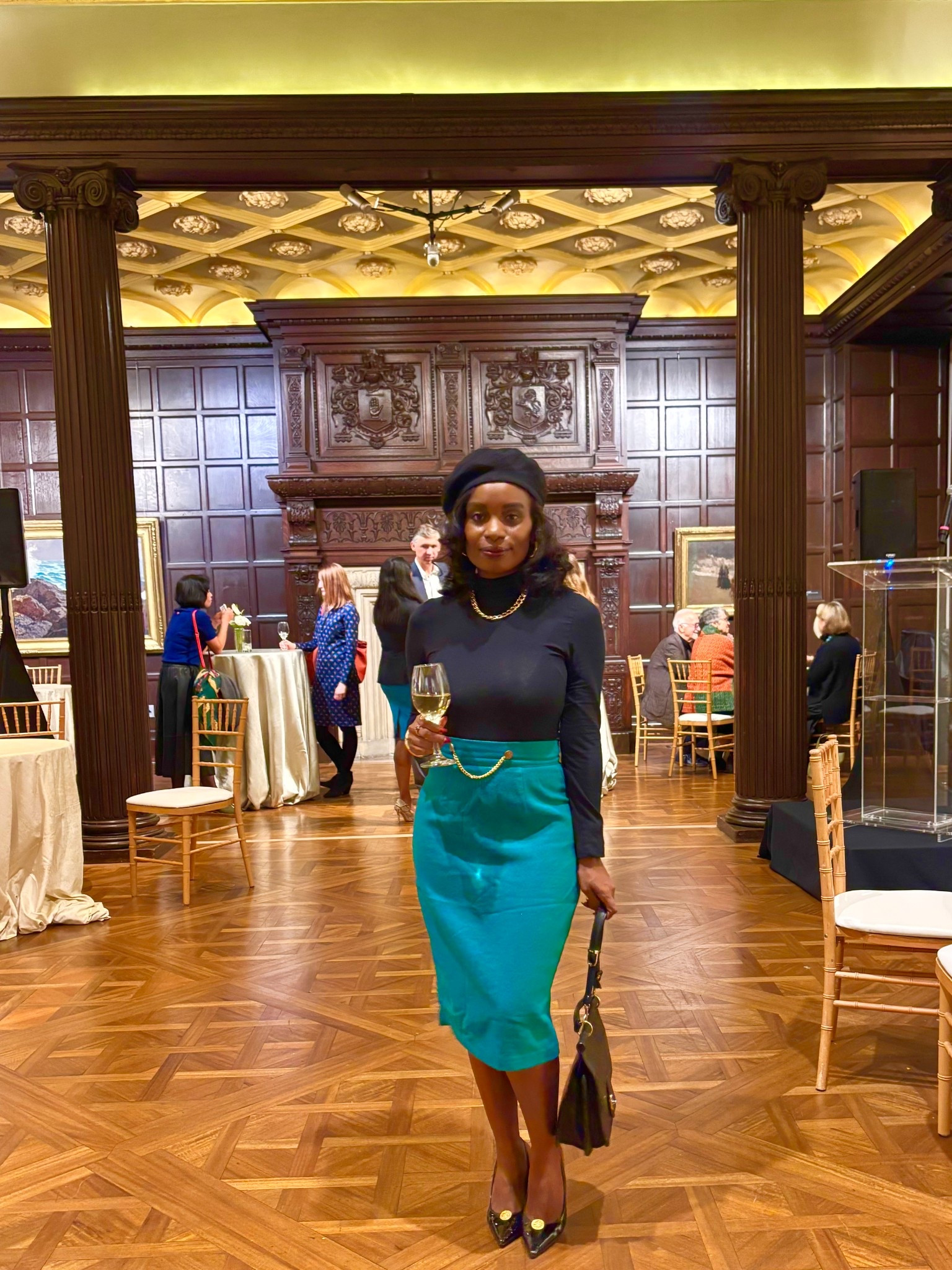 Exhibit opening chic — making a Fall statement skirt the star of the night. I styled this bold vintage piece with gold accents, and a classic beret for a sophisticated twist. Perfect for gallery events, dinner parties, or any fall soirée that calls for effortless elegance.

#LTKPetite #LTKSeasonal #LTKWorkwear