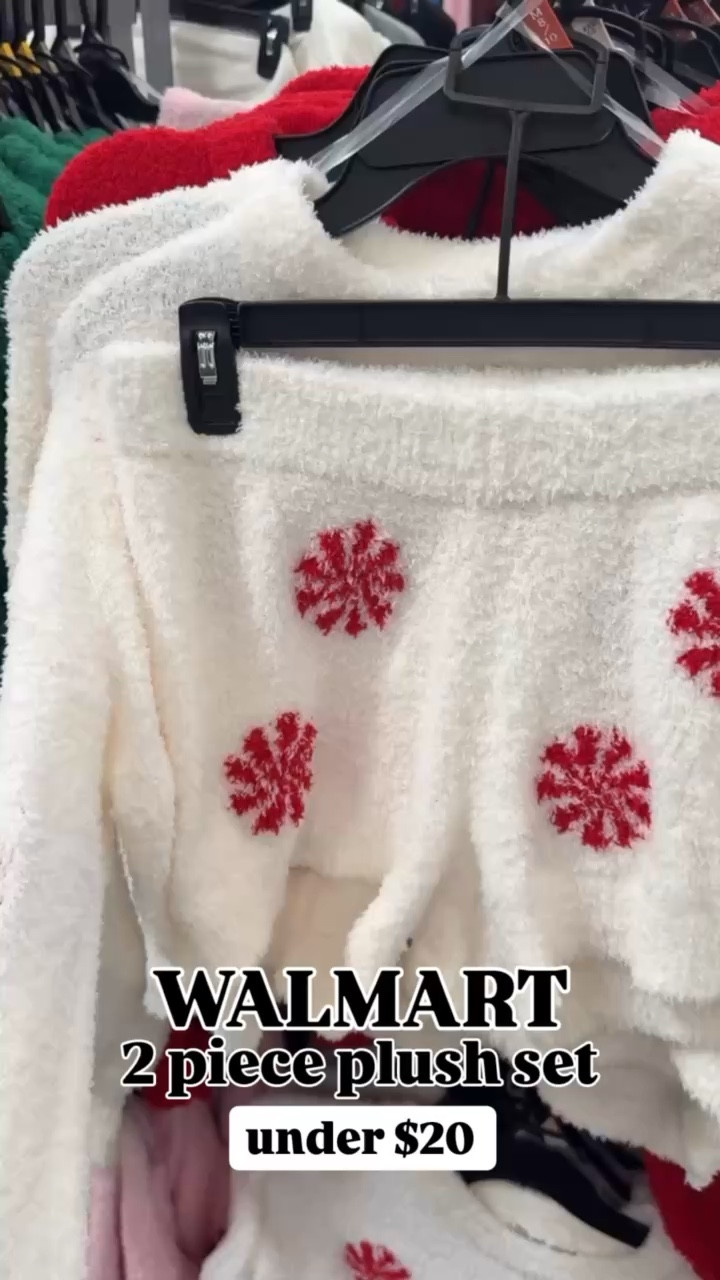 Two piece plush set from Walmart! 

#LTKHoliday #LTKFindsUnder50 #LTKSeasonal