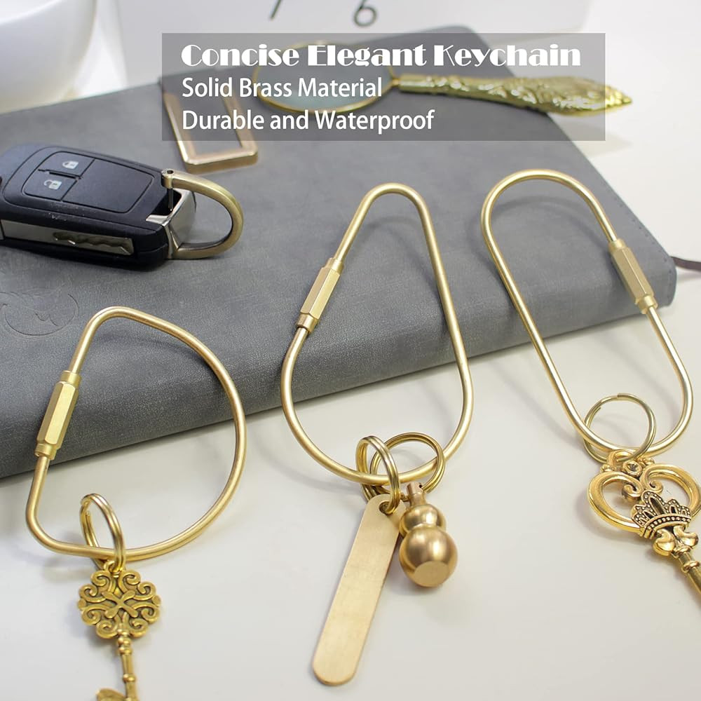 CMVFYL Large Brass Key Ring,Oversized Screw Lock Keychain,Locking Carabiner Clip for Keys,Purse B... | Amazon (US)