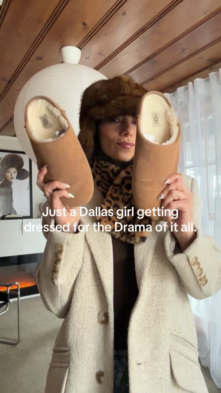 Because snow in Dallas means I finally get to wear the hat and channel my inner Kate Moss while stuck at home all day. 

#LTKootd #LTKSaleAlert