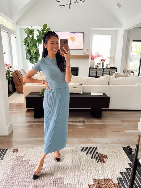 Spring outfit with matching slab blue maxi pencil skirt in size XXS paired with slab blue crewneck tee in size XXS! Paired it with flats for a chic look. Perfect for workwear, spring outfit, vacation and more! Skirt has pockets, too! 

#LTKstyletip #LTKSeasonal