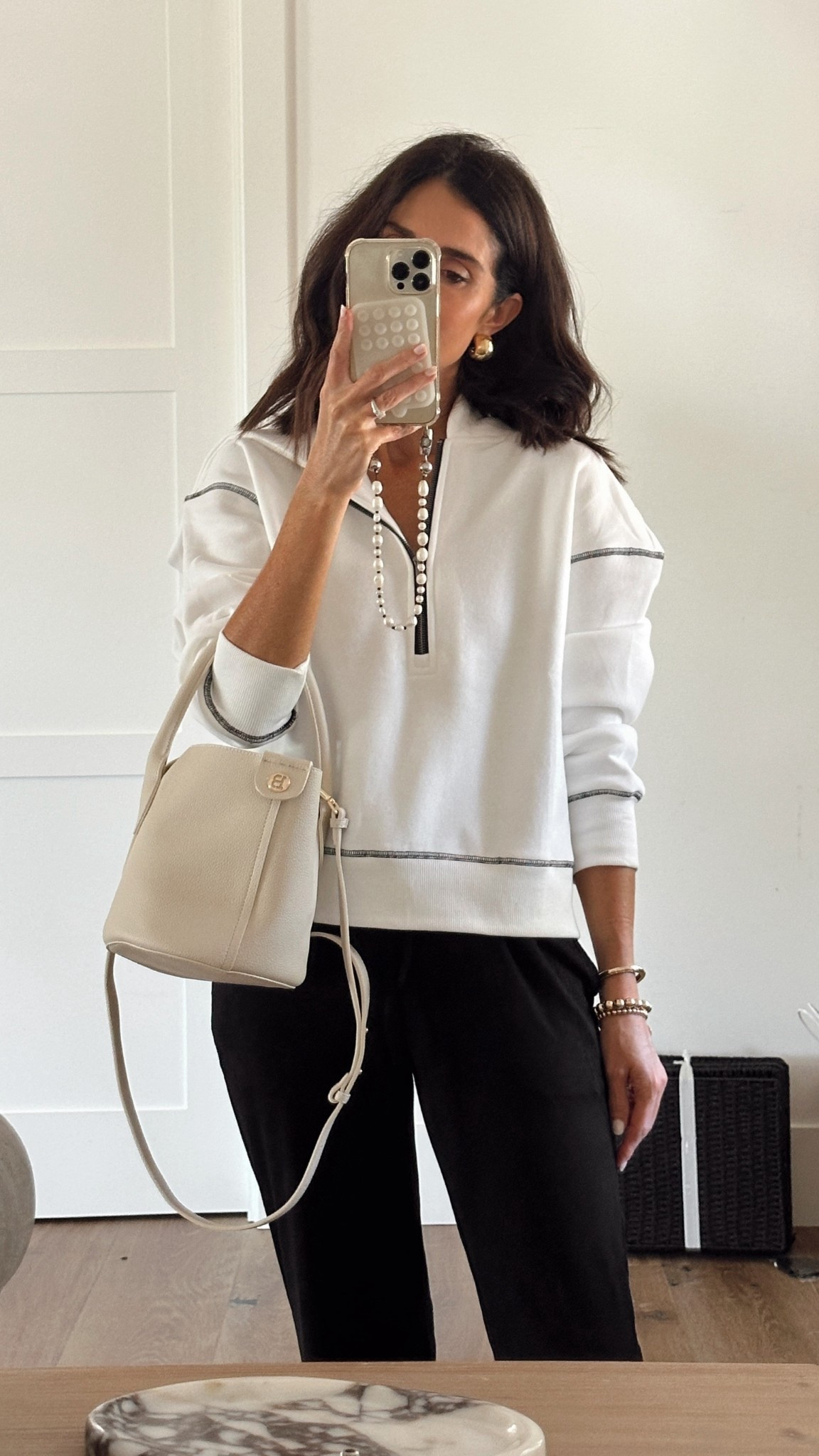 Easy comfortable chic look. Would also be perfect for travel! I’m just shy of 5-7” wearing the size small sweatshirt and joggers
StylinByAylin, Aylin #amazon #nordstrom

#LTKActive #LTKgrwm #LTKootd