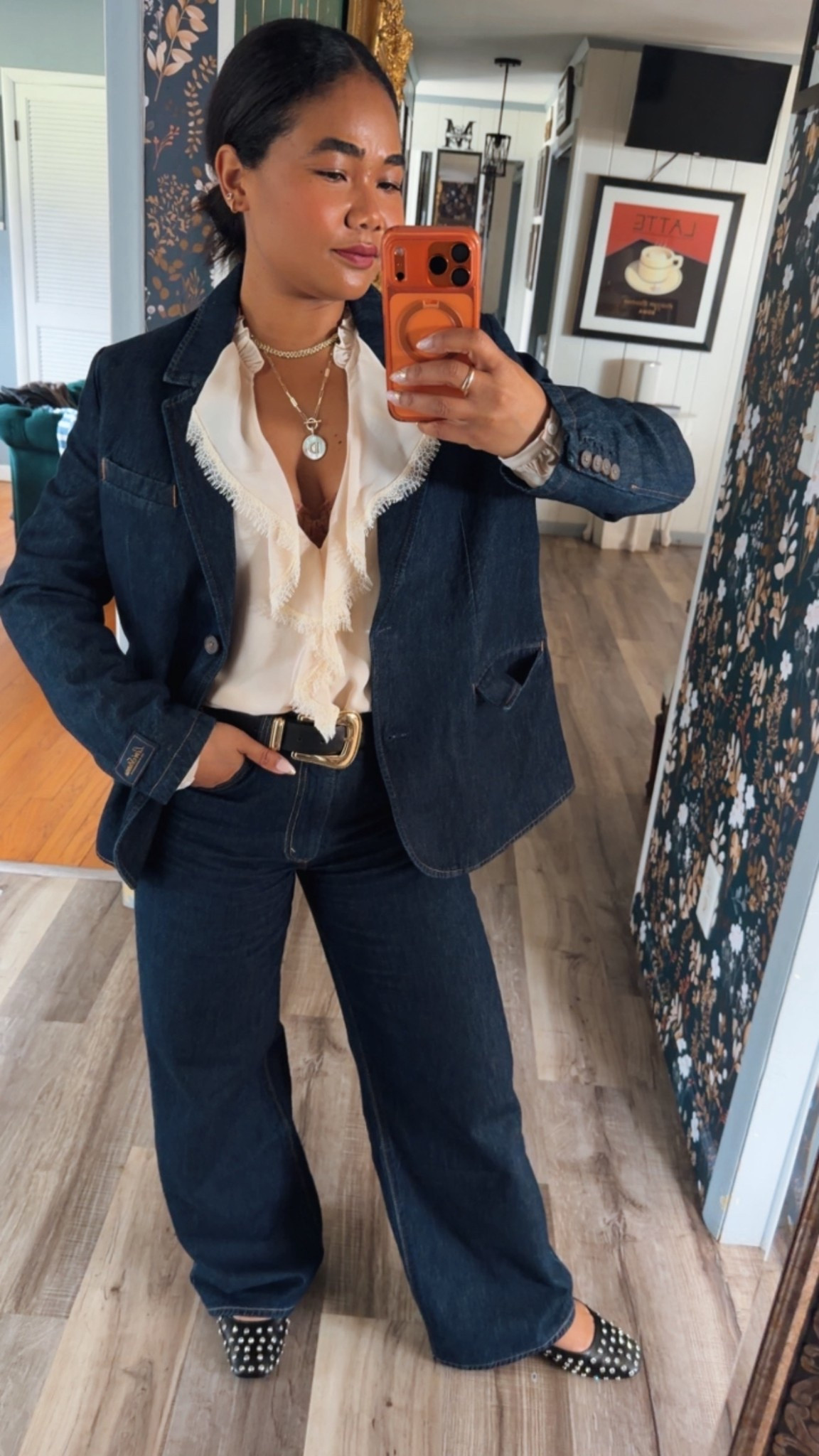 I don’t know about you but denim on denim never fails @Levi's 

#LTKWorkwear #LTKootd #LTKgrwm