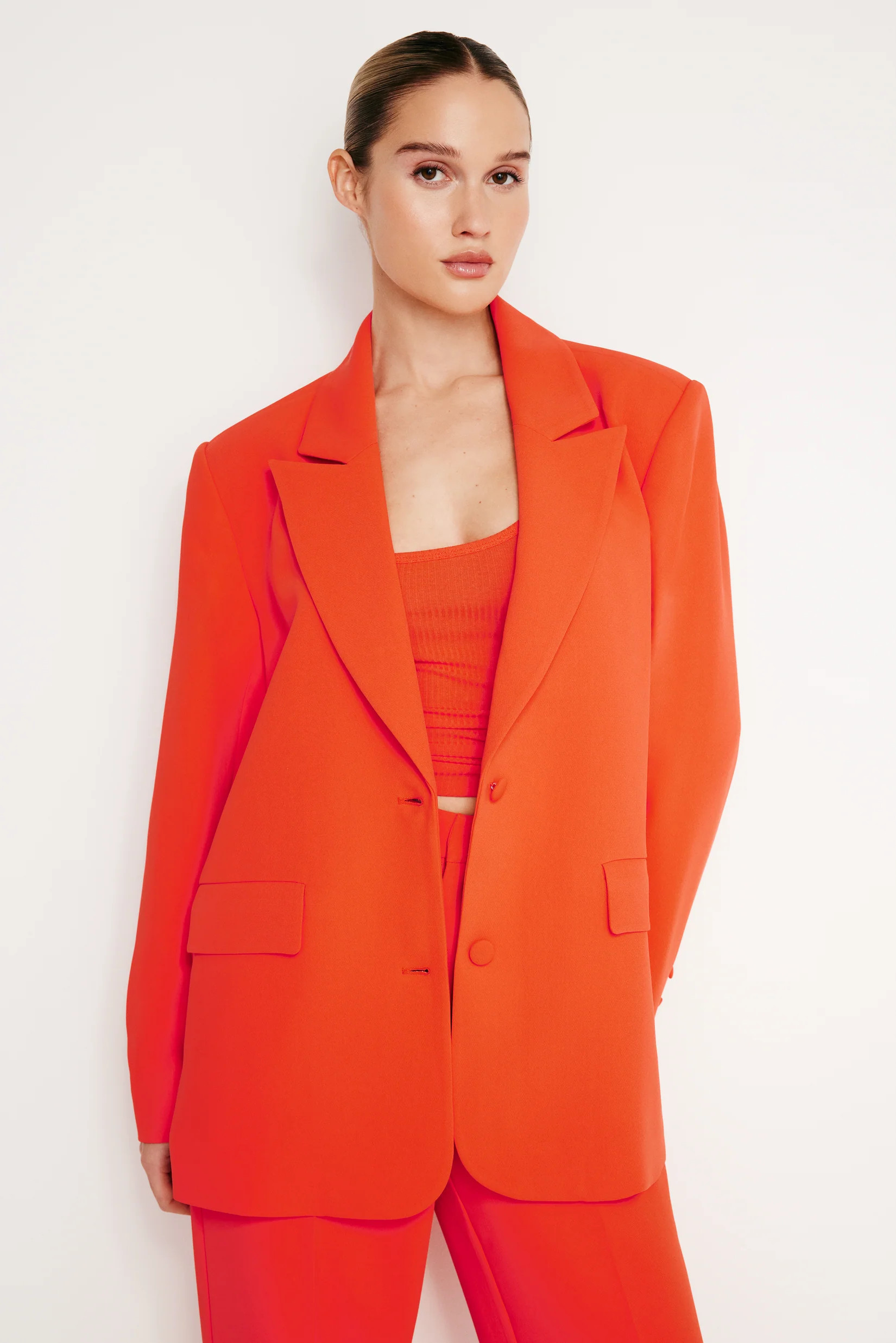 LUXE SUITING BOYFRIEND BLAZER | Good American