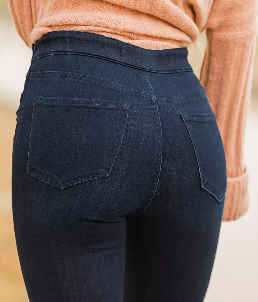 High Rise Super Flare Jean | Buckle
