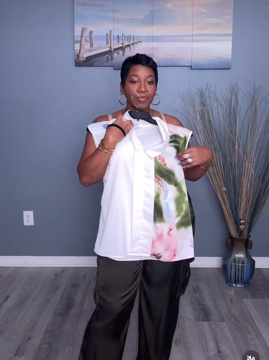 1 item styled multiple ways can enlarge your wardrobe tremendously!

#LTKSeasonal #LTKStyleTip #LTKOver40
