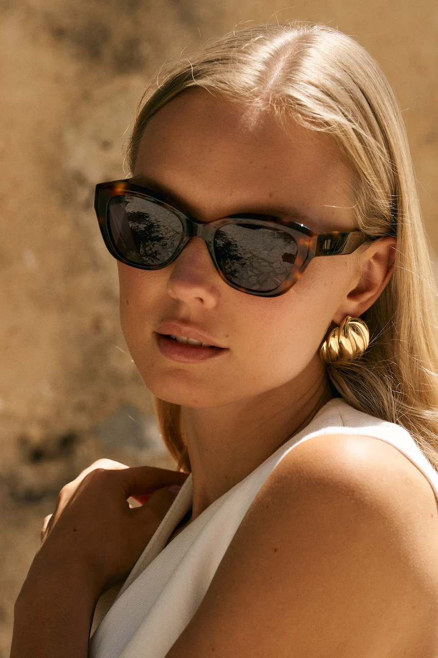 ANEA HILL's 1946: Top-Rated Small Sunglasses for Women | ANEA HILL | ANEA HILL