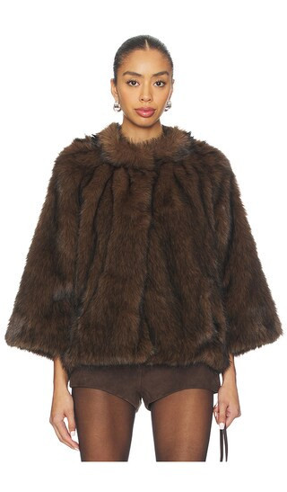 GUIZIO Faux Fur Topper in Brown. - size XS | Revolve Clothing (Global)