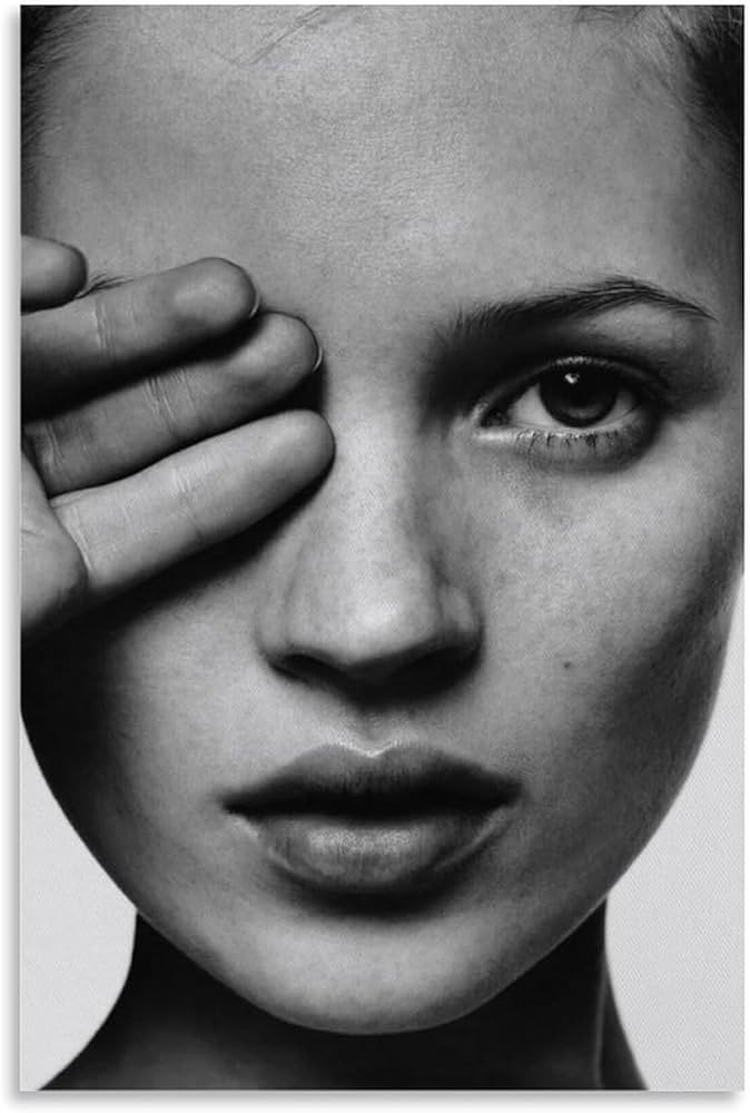 CLBCIHWFN Kate Moss Black And White Photography Posters Aesthetic Canvas Posters Room Bedroom Dec... | Amazon (US)