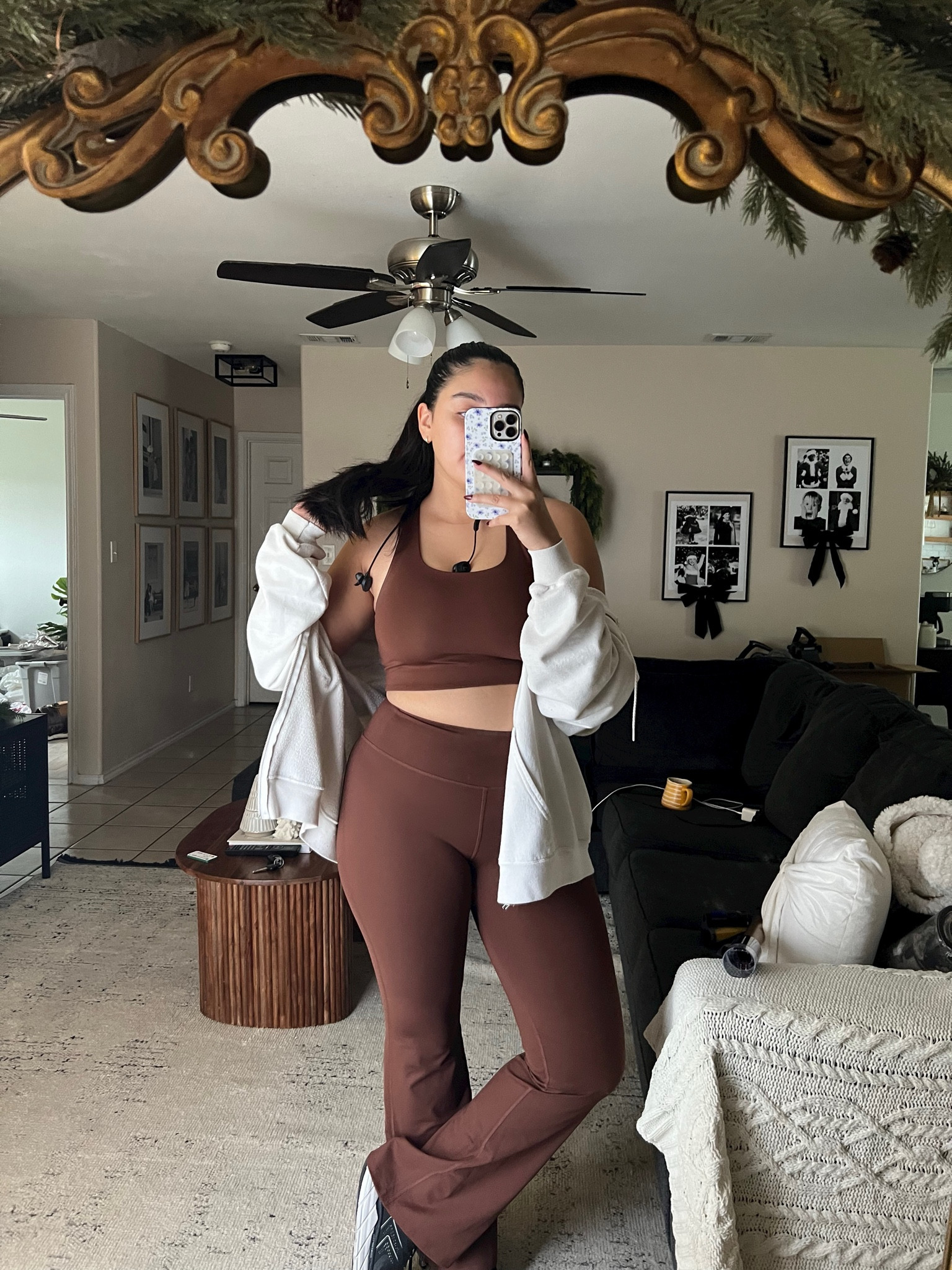 I love a good Amy hung set to run errands, go on a walk or go to the gym. This chocolate brown one from girlfriend collective is giving me all the fall vibes. It’s compressive and supportive yet stretchy and breathable. I love the flare legging design because I feel like it’s so flattering on so many different body types and heights!

#LTKstyletip #LTKfitness #LTKmidsize