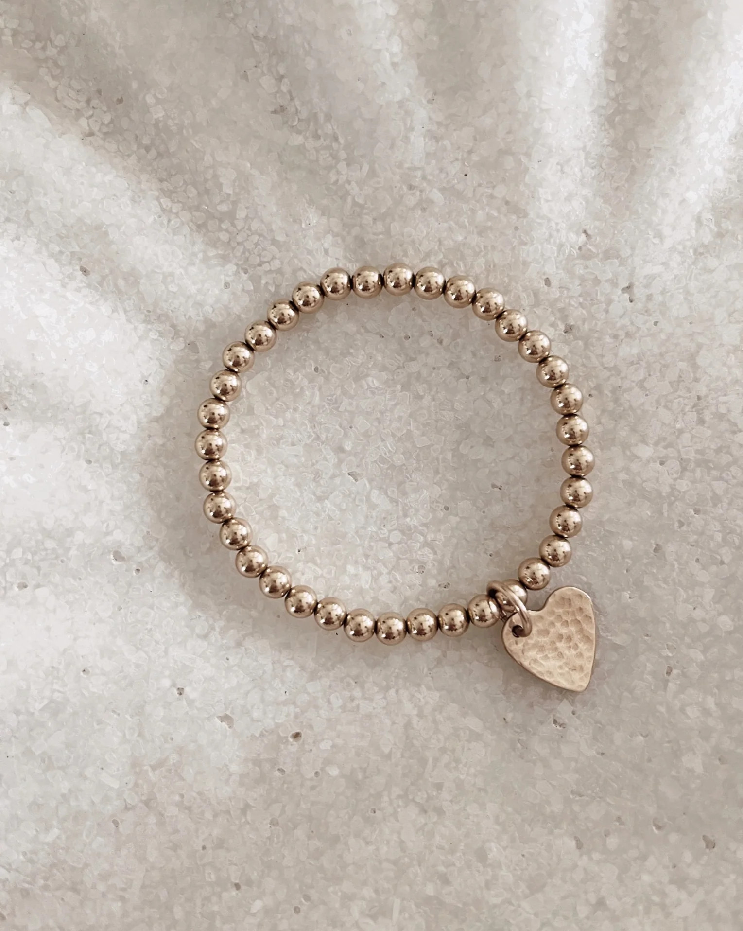 HAMMERED HEART BEADED BRACELET5mm Beads / Petite (6 1/8) | Stylin by Aylin