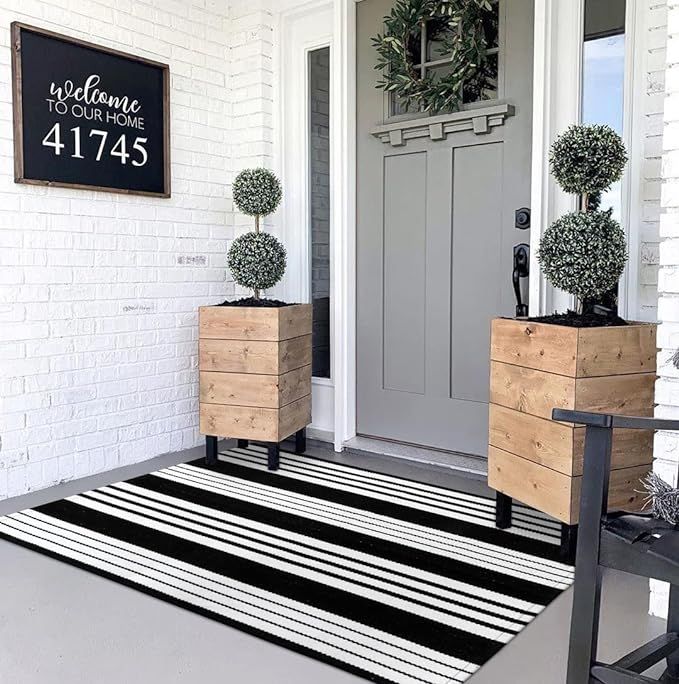 Black and White Outdoor Rug 3' x 5', Washable Rugs Front Door Mat Cotton Woven Kitchen Rug Entryw... | Amazon (US)