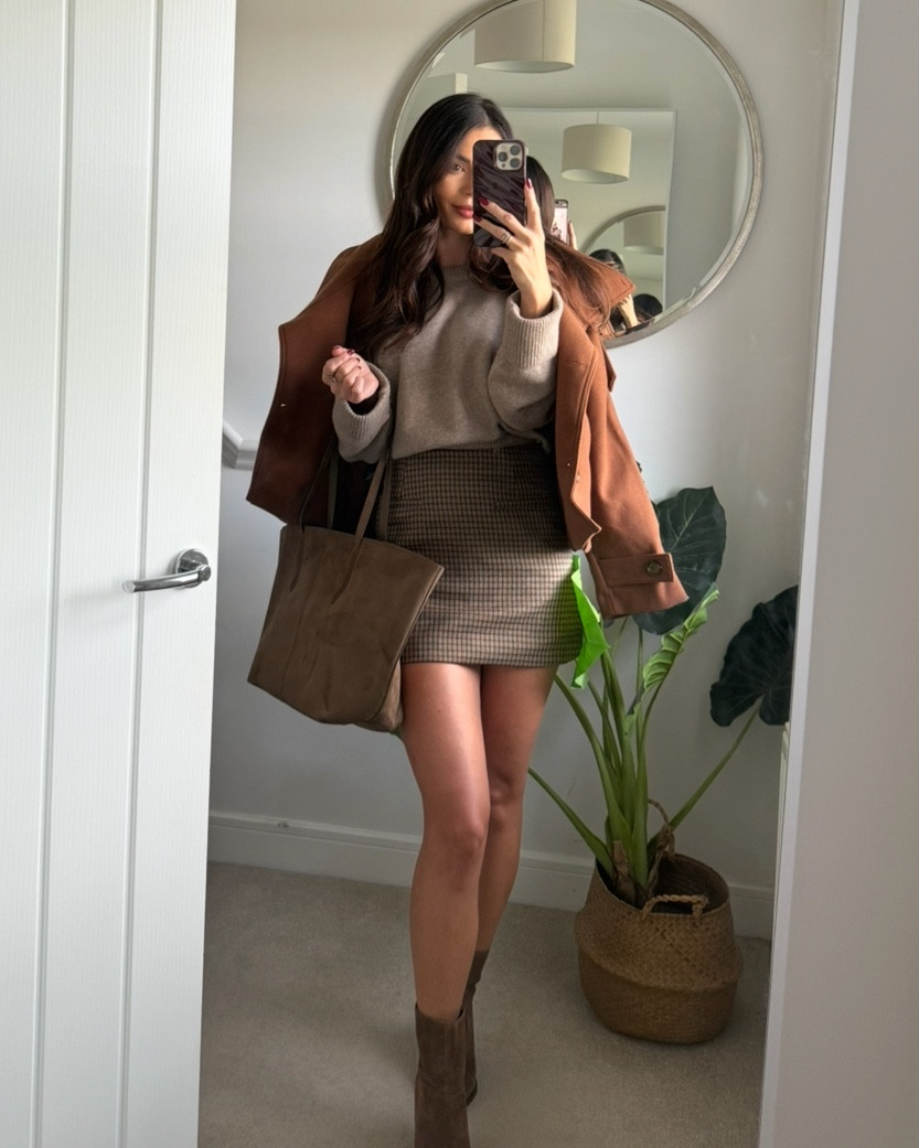 All the autumn colours for this little look! This mini skirt goes with absolutely everything! #miniskirt #autumnskirt #autmnoutfit -#boots #suede 

#LTKautumn #LTKuk