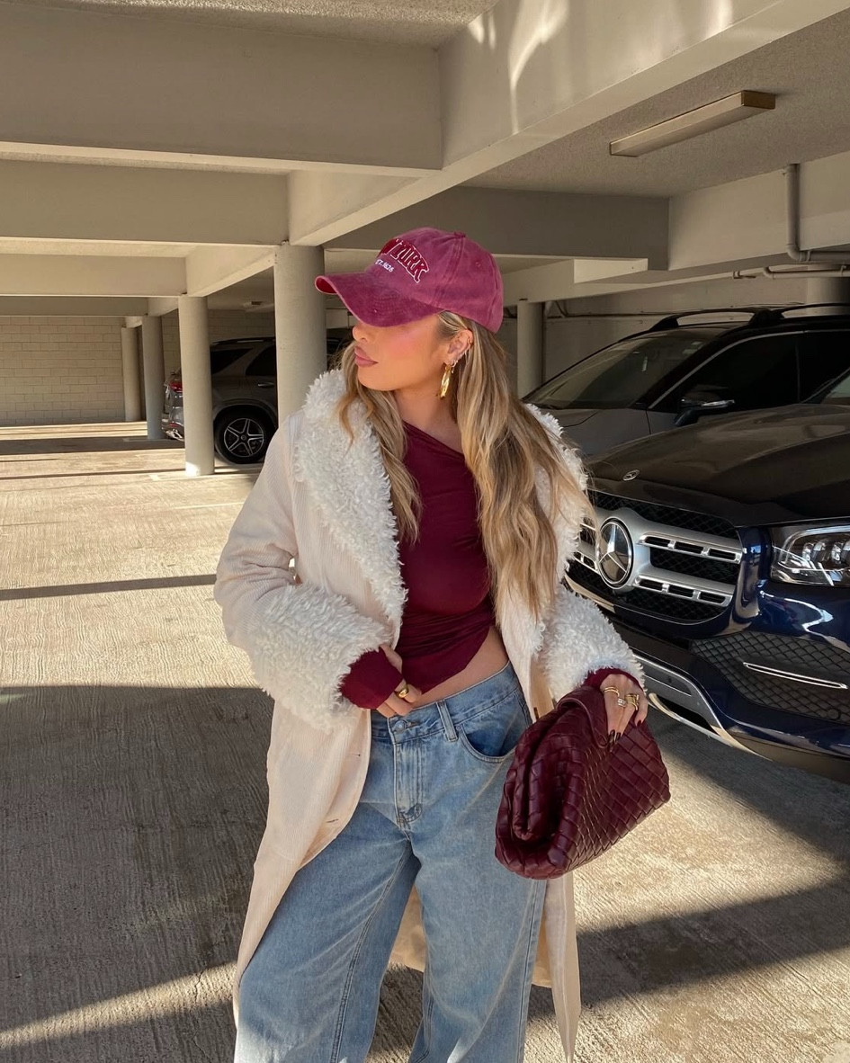 My favorite Bottega clutch + affordable dupes! 

#LTKStyleTip #LTKMostLoved #LTKFindsUnder100