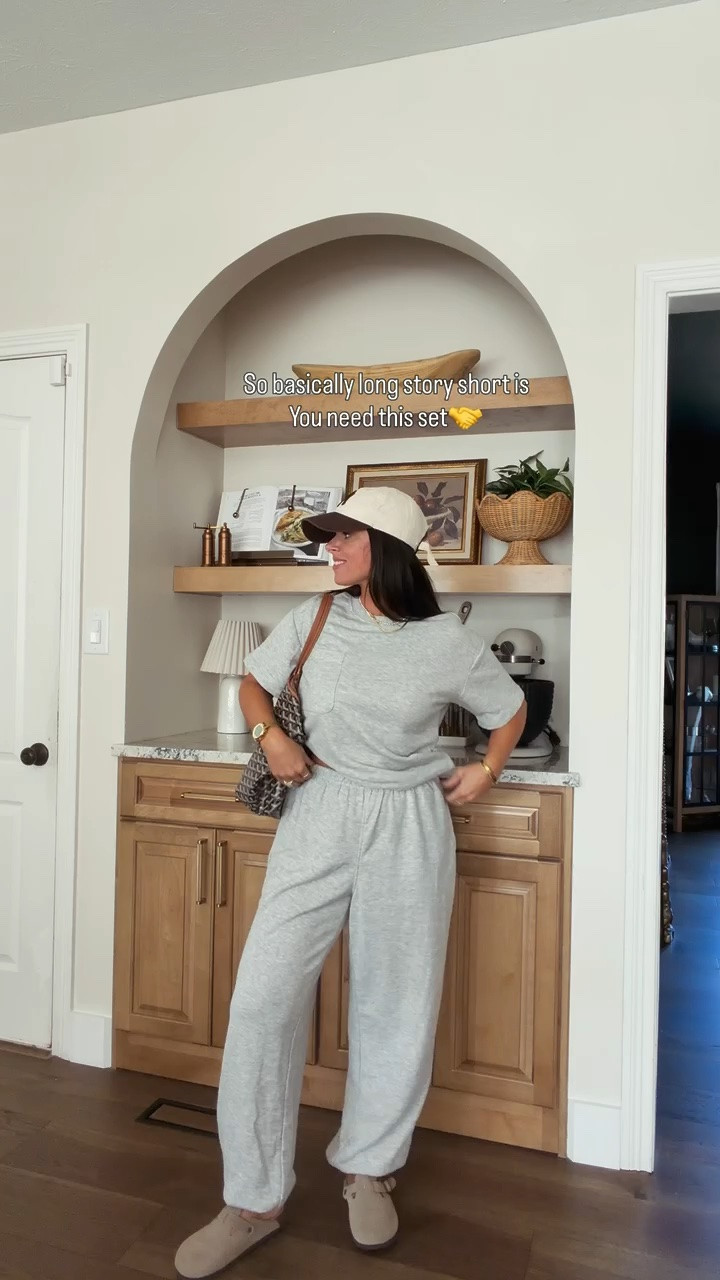 The gray set of my dreams ☁️👟

#LTKdayinmylife #LTKootd #LTKmomlife
