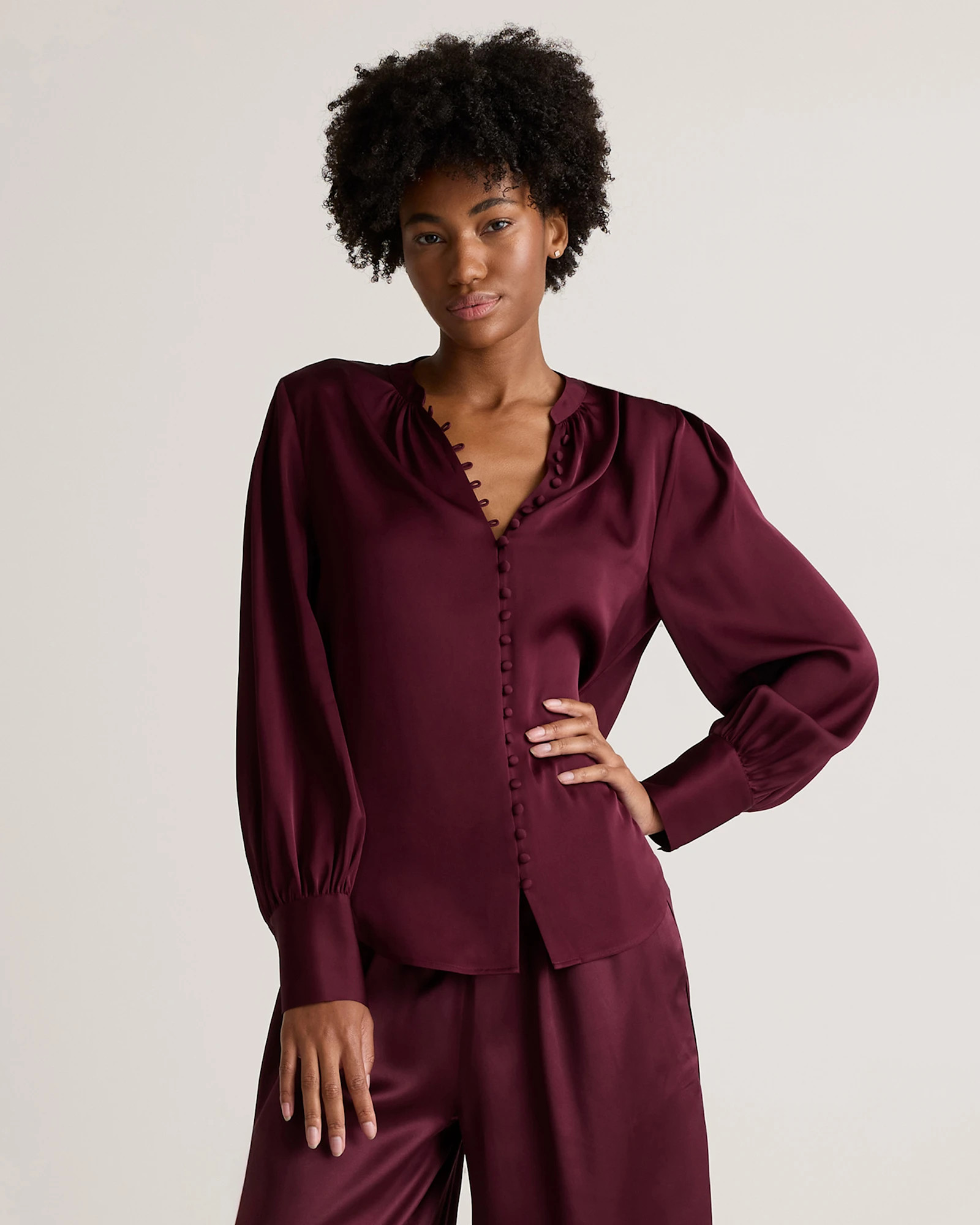 Quince | Women's Washable Stretch Silk Peasant Blouse in Black, Size Large | Quince