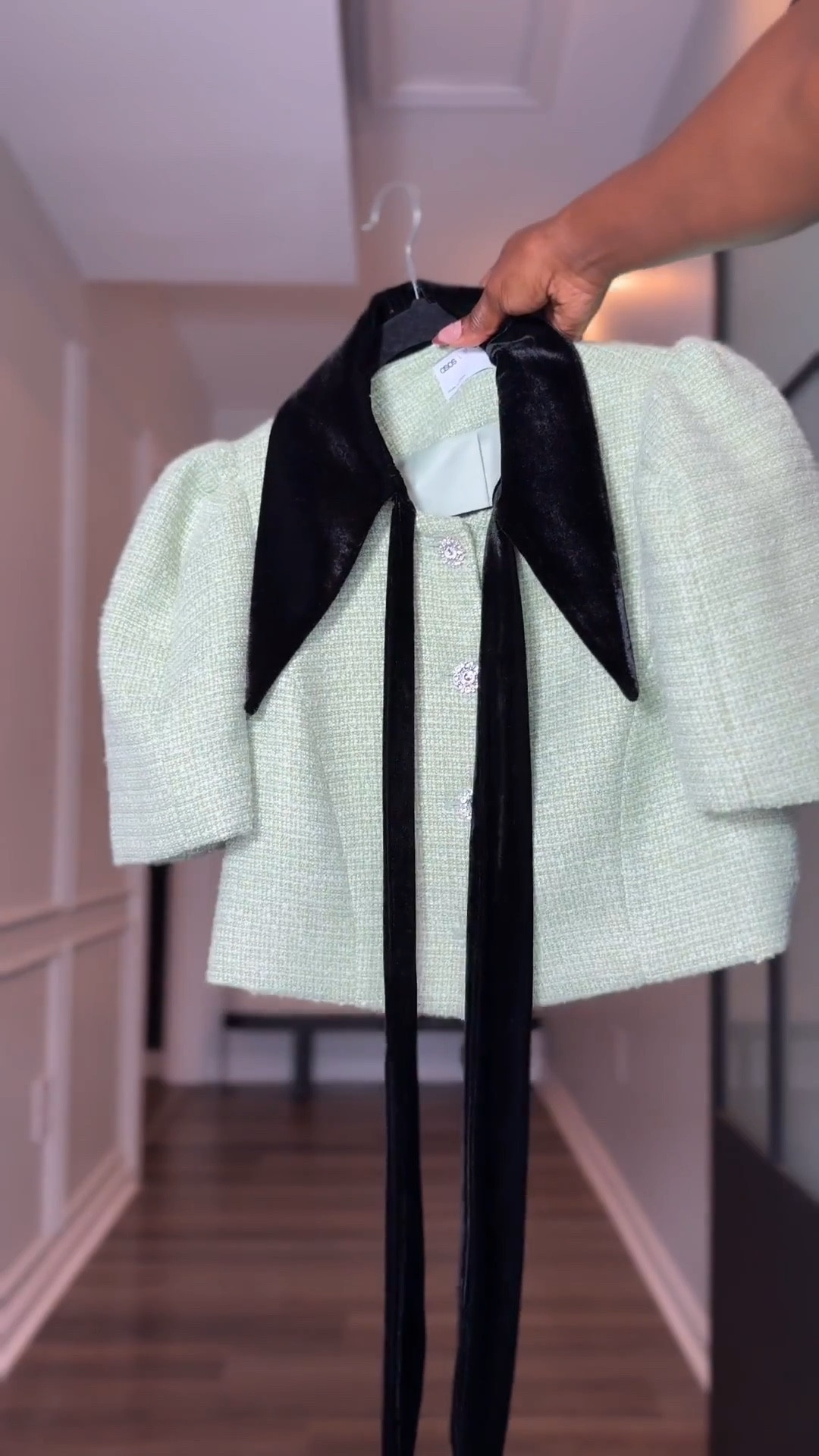 Style speaks my language, but faith tells the story✨Church OOTD!

Loving this velvet, tweed moment and nothing like winter white to brighten the look! Styled wide-leg pants with a top from a matching set, finished with black accessories with silver touches.

I love praising God every day, but nothing compares to worshiping on Sundays at @thechangechurch! Best church, congregation, and pastor @dhariusdaniels.

#SundayBestStyle #FaithAndFashion #ChurchOOTD #WorshipInStyle #BoldFaithBoldFashion

church outfit ideas, faith and fashion, Sunday worship style, stylish church looks, worship fashion inspiration, designer jewelry