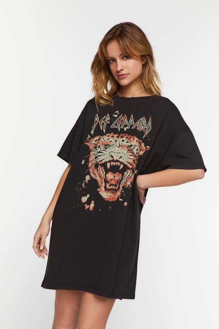 Women's Def Leppard Graphic T-Shirt Dress in Black Small | Forever 21 (US)