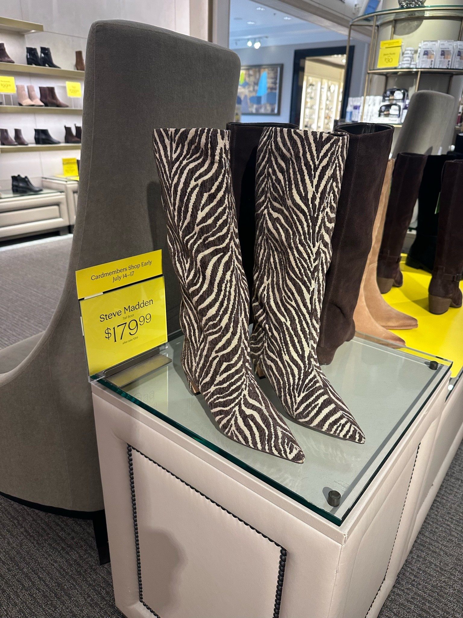Nordstrom Anniversary Sale
NSale

Zebra boots