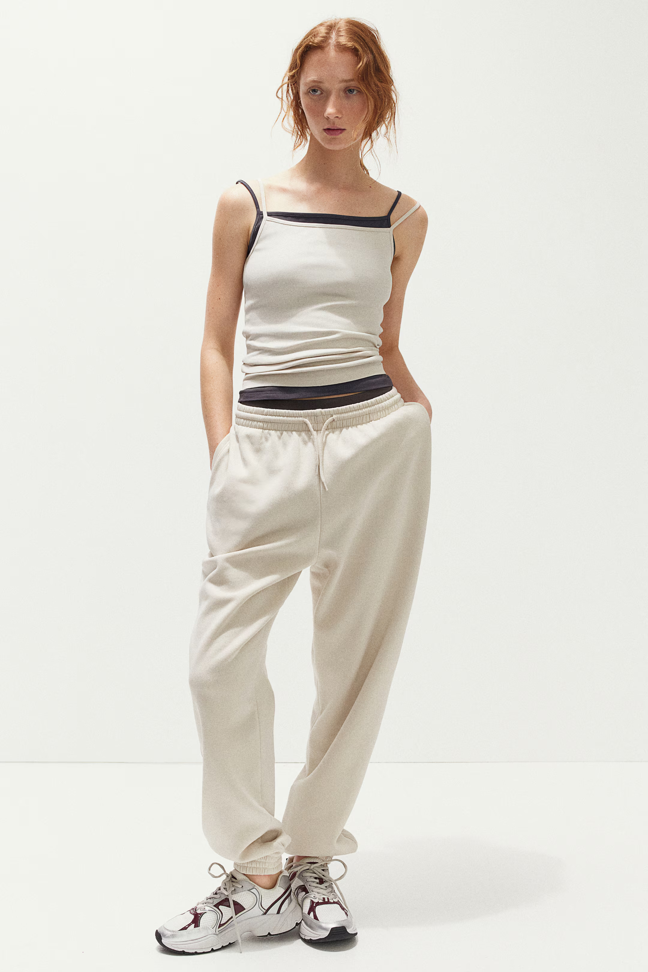 High Waist Joggers - Black - Ladies | H&M US | H&M (US + CA)