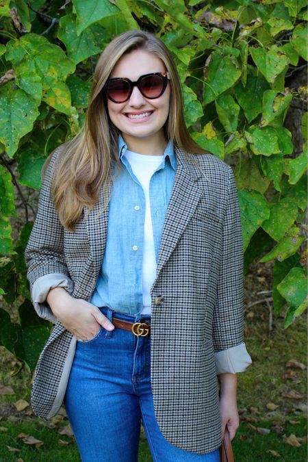 Layers, layers, layers! This fall, start with the boyfriend blazer that’s a size too big, then add a button-down, and then a fitted tee for the perfect dressy-casual look! Shop this look and others on my @shop.ltk! 

#LTKworkwear #LTKstyletip #LTKSeasonal