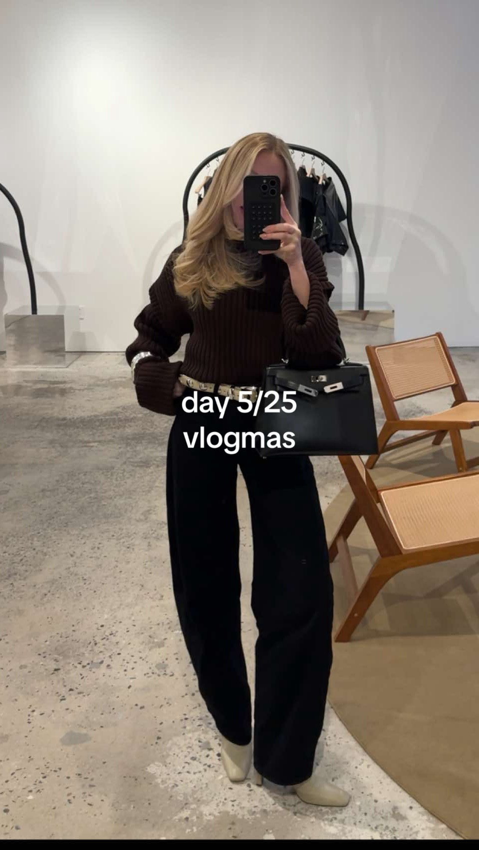 Helllllo December

#LTKgrwm #LTKSeasonal #LTKootd