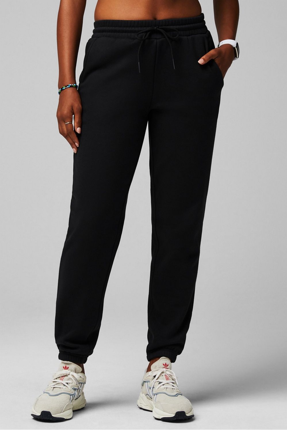 Cozy Fleece Go-To Sweatpant | Fabletics - North America