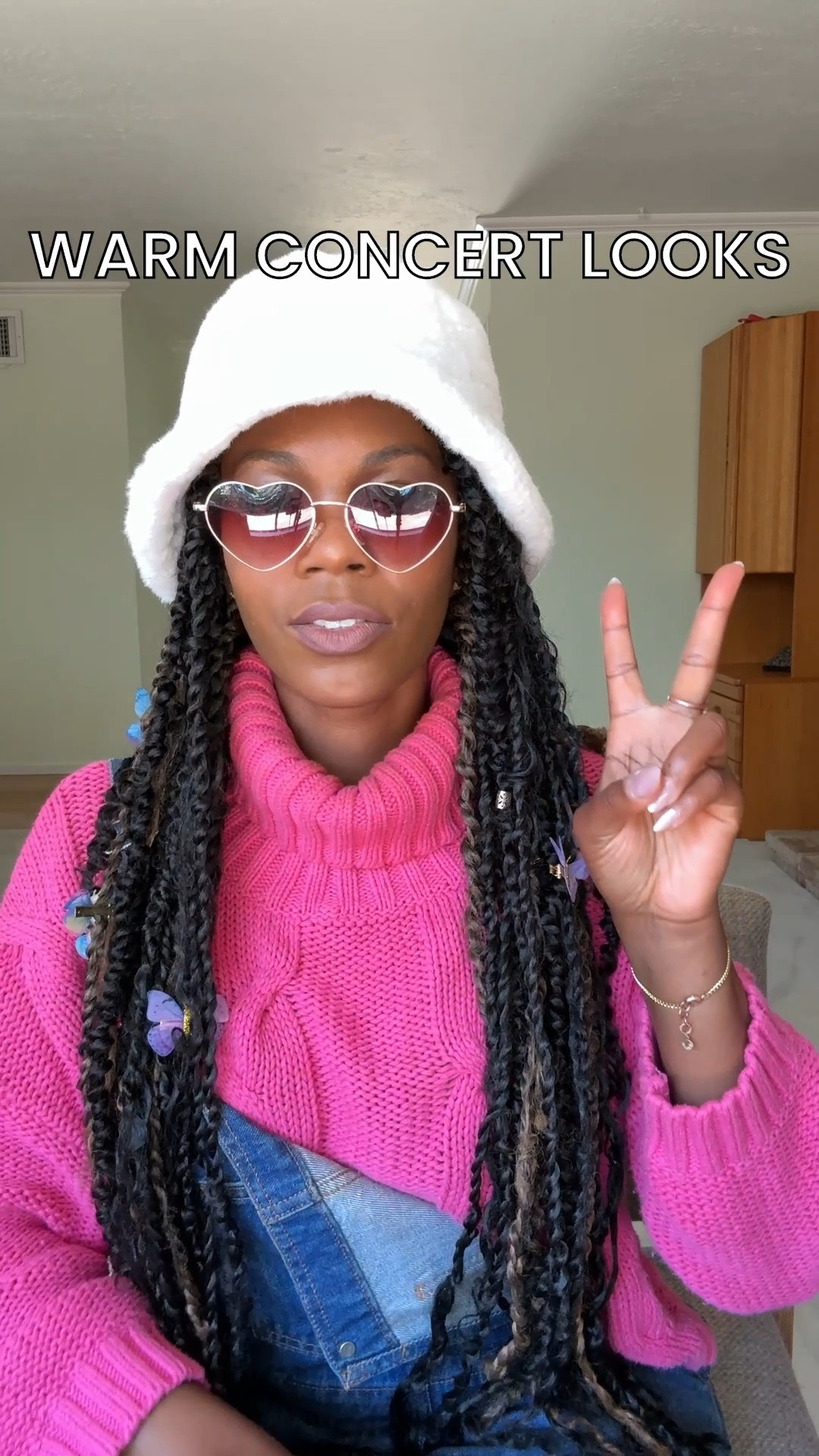 I loved this warm concert look for the Dead & Co 60th Anniversary in SF. As many say, there isn’t a winter colder than a San Francisco summer,  but this overall, sweater, combo was so cozy  

#LTKTravel #LTKSeasonal #LTKStyleTip