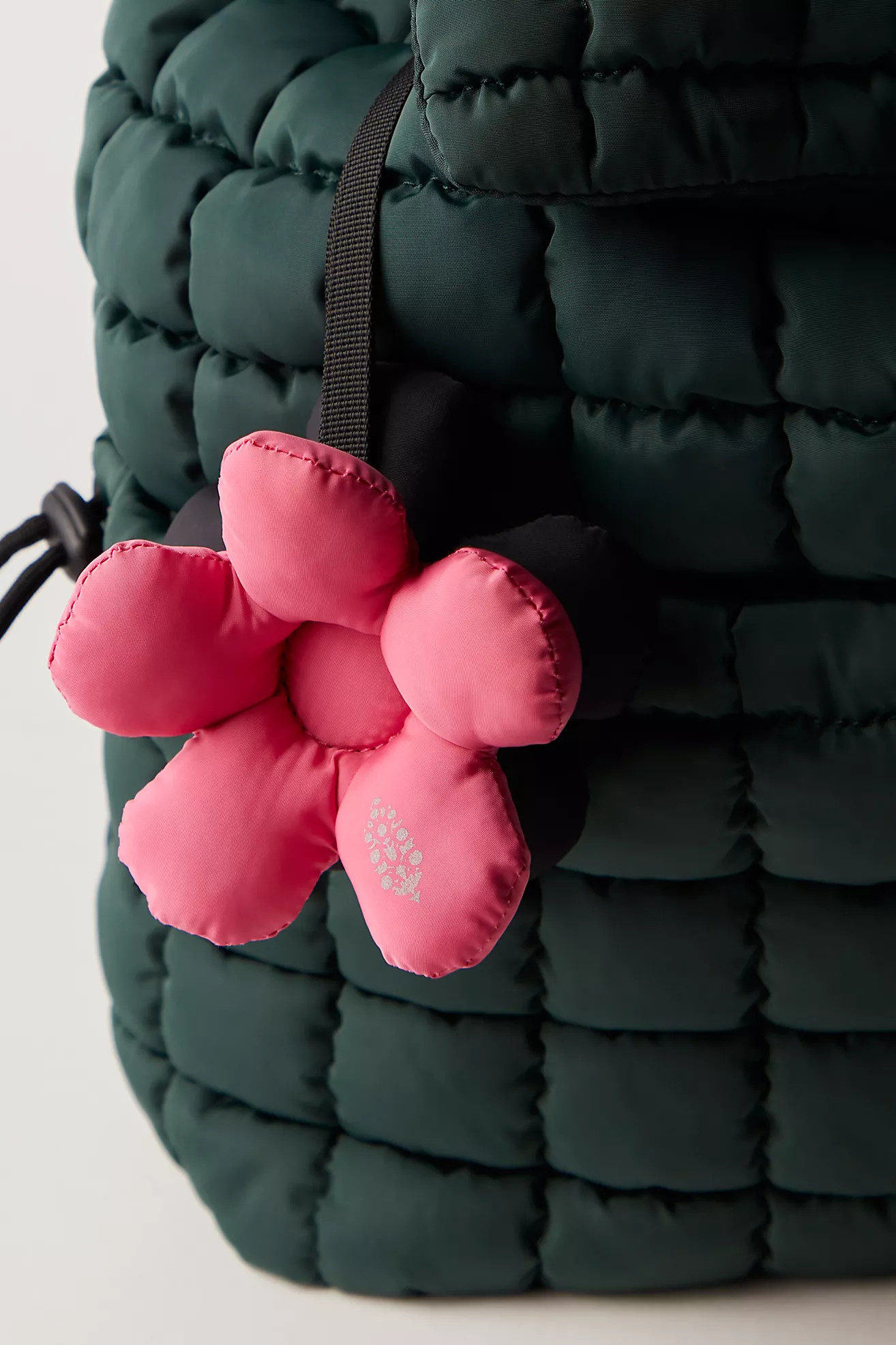 Petal Talk Keyring | Free People (Global - UK&FR Excluded)